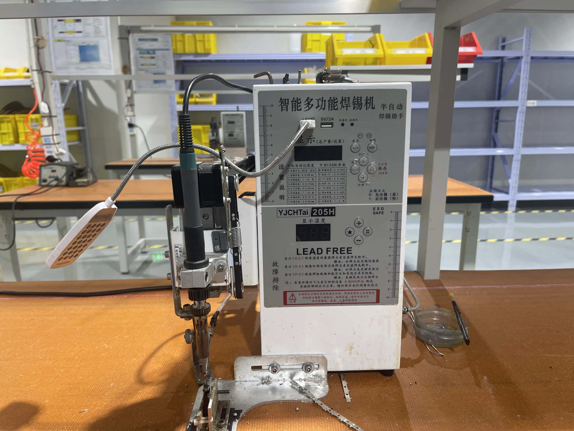 Semi-Automatic Soldering Machine - WellPCB Wire Harness Manufacturing Equipment