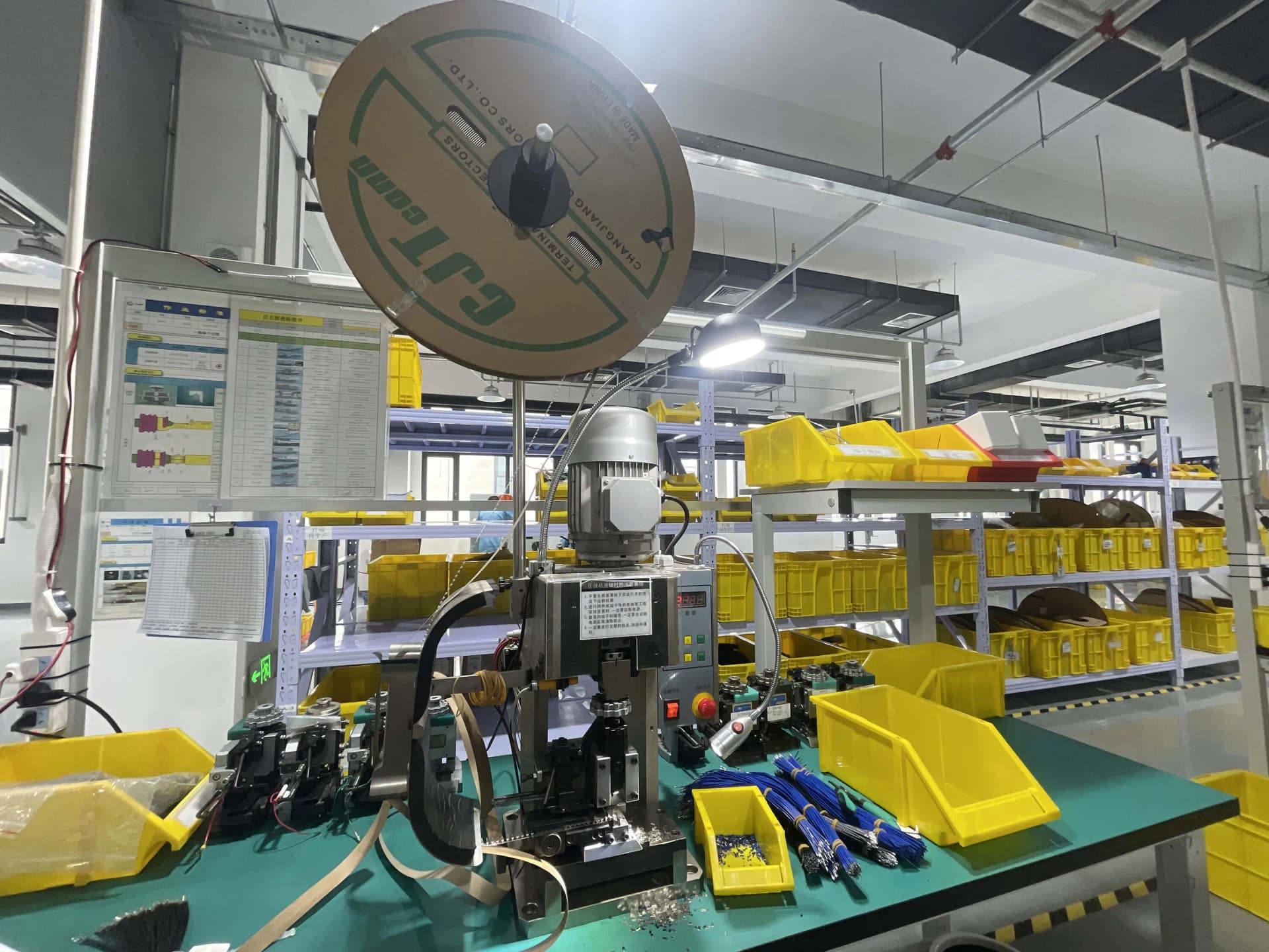Semi-Automatic Terminal Crimping Machine - WellPCB Wire Harness Manufacturing Equipment